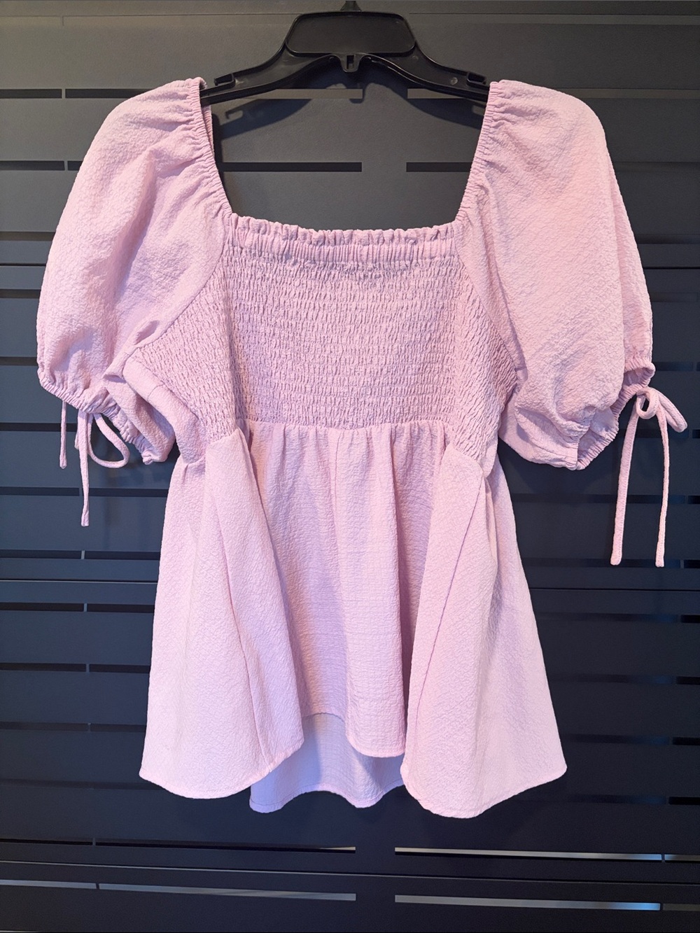 DAVI & DANI Pale Pink/Lilac Sweetheart Neck Puff Sleeve Blouse - Picture 4 of 4